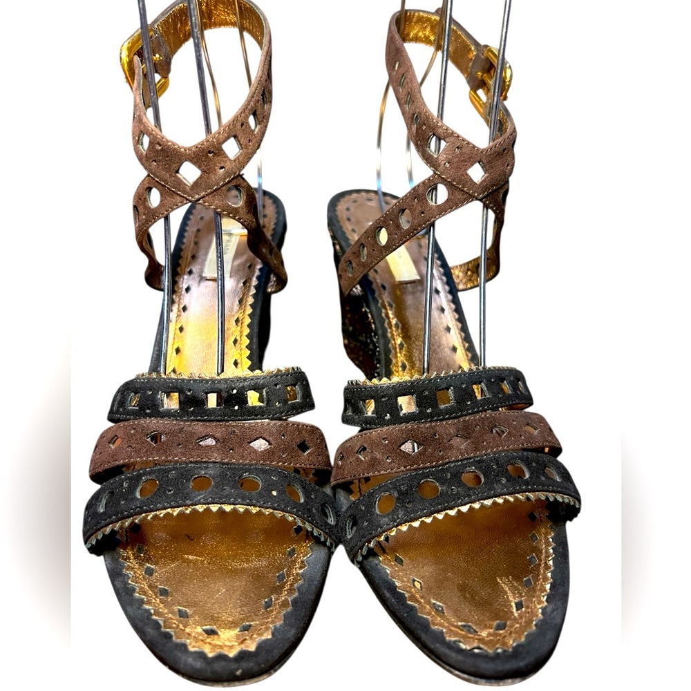 PRADA suede brown and black leather and raffia wedge sandals. Authentic! 🖤💛🤎 - Picture 4 of 10
